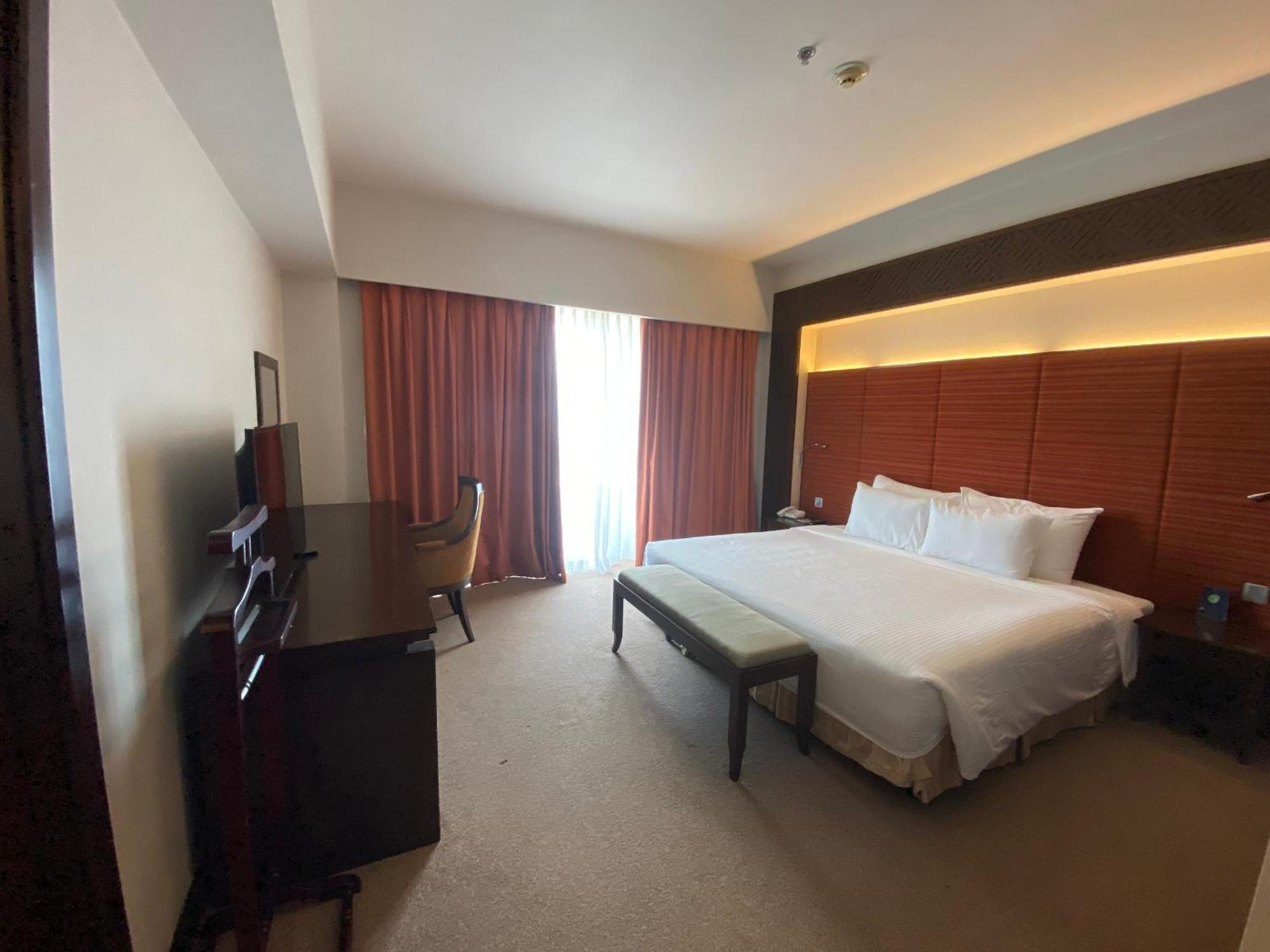 Muong Thanh Holiday Hue Hotel Quarto foto