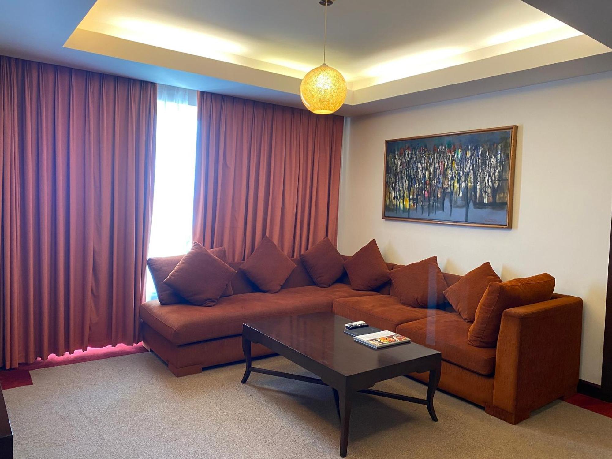 Muong Thanh Holiday Hue Hotel Quarto foto